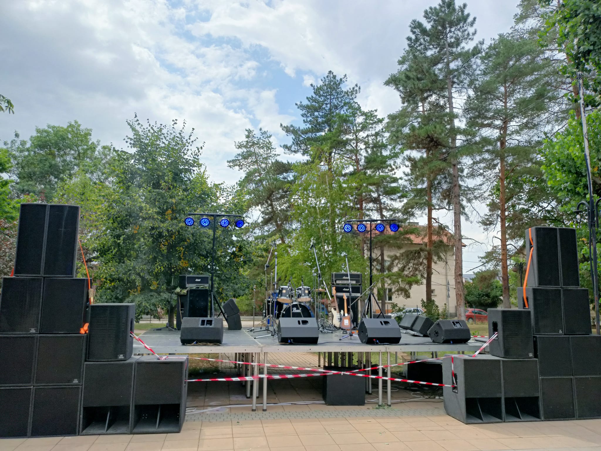 Галерия снимка 87